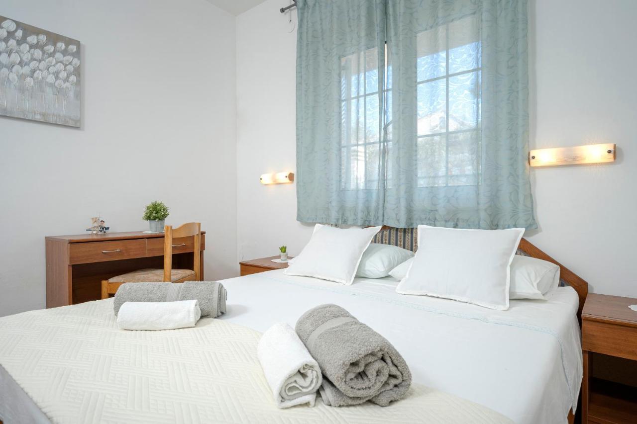 Apartment Nela Kalina Jelsa  Luaran gambar